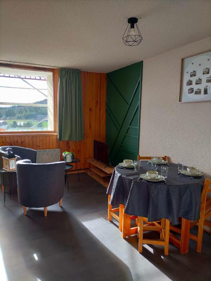 Appartement Situe En Plein Centre A Deux Pas Des Pistes. Besse-et-Saint-Anastaise Exterior foto